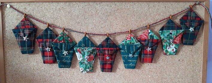 Last Minute Christmas: Gift Bags/Bunting