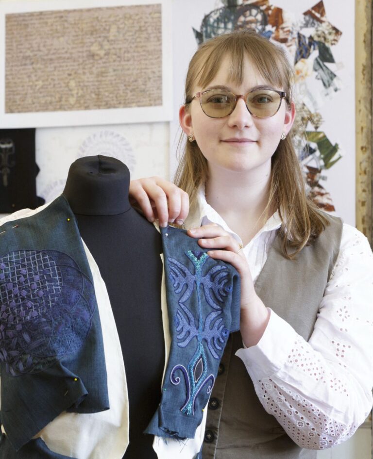 Farrant Charlotte Embroiderers Guild farrant-charlotte-embroiderers-guild